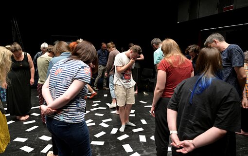 Zveme vás na další MeetLoutky. S teenagery a o teenagerech!